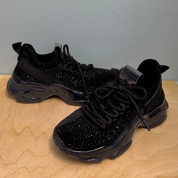 Steve Madden MAXIMA Sneakers - Picture 1 of 4